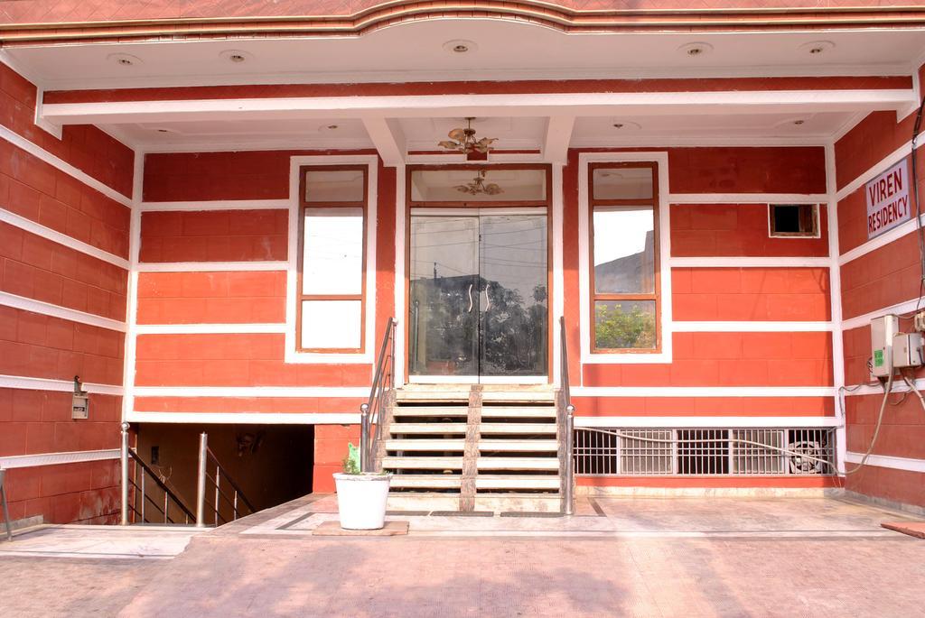 Hotel Viren Residency Agra Buitenkant foto